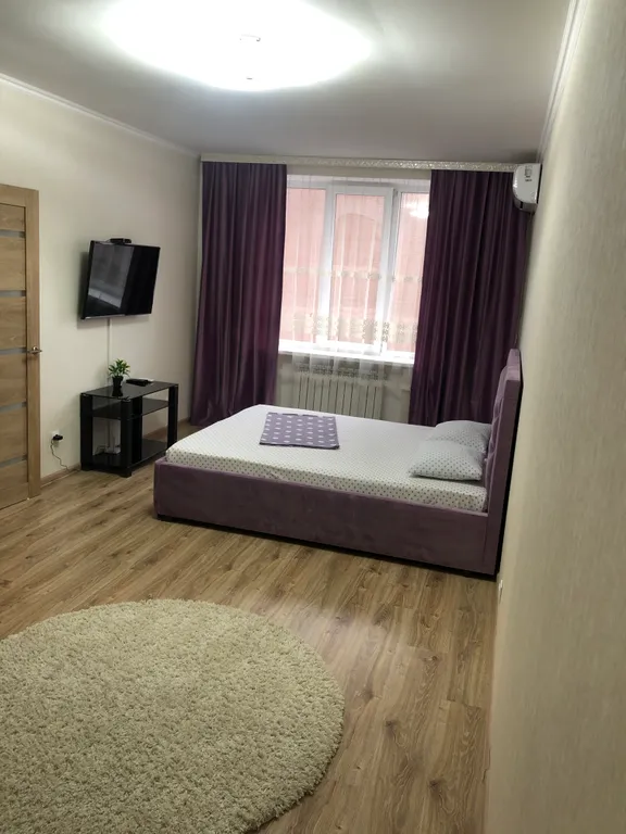 Чистая, уютная квартира — аренда посуточно в Владикавказ