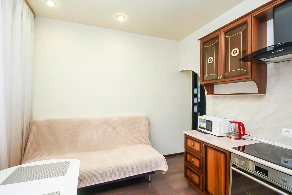 Уютная квартира рядом с ТРЦ Аура