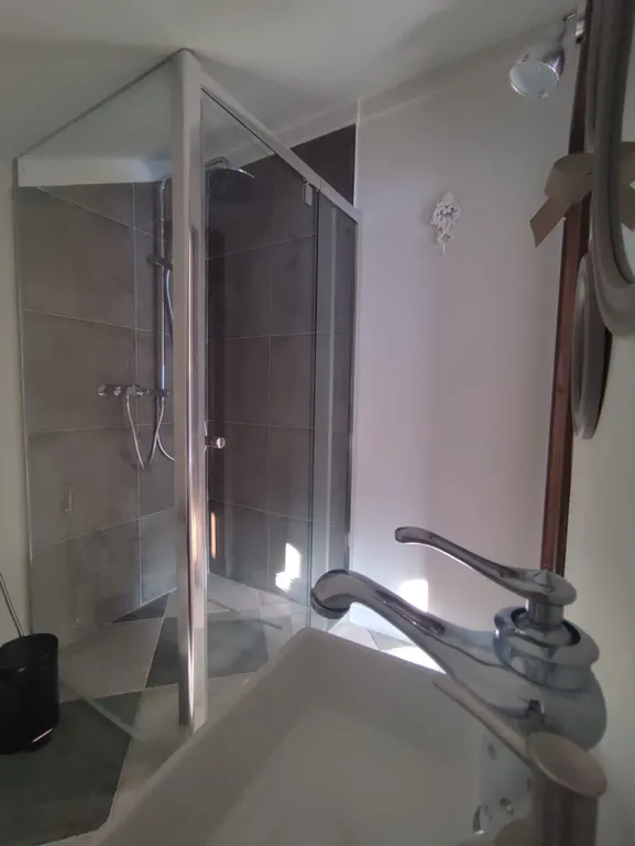 Уютный одноместный номер на мансардном этаже