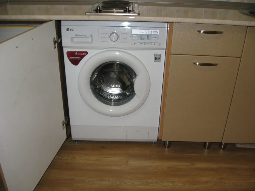 Уютная 1 комнатная квартира, центр, экологический чистый район, закрытый двор