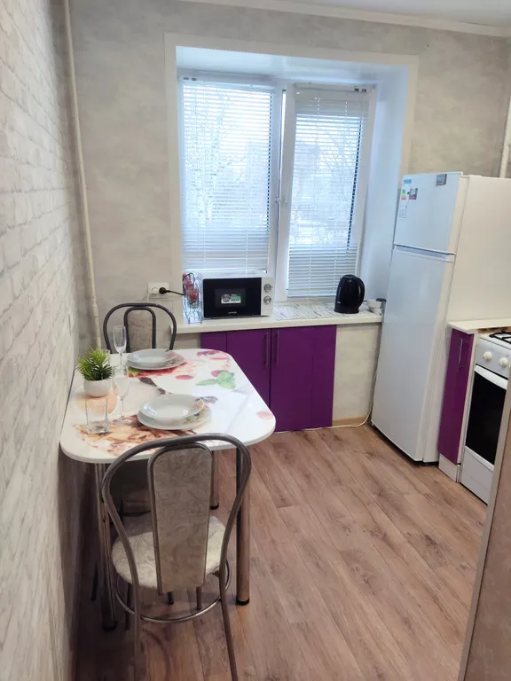 Уютная 3-комнатная квартира на 50 лет Октября