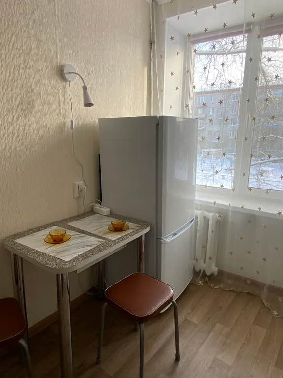 Недорогая удобная квартира в центре Петергофа