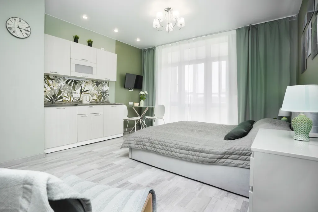 Квартира Апартаменты у ЖД Вокзала рядом с Marins Park Hotel — Екатеринбург