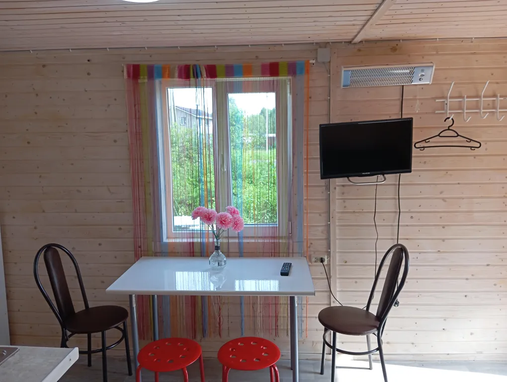 Новый котедж у озера