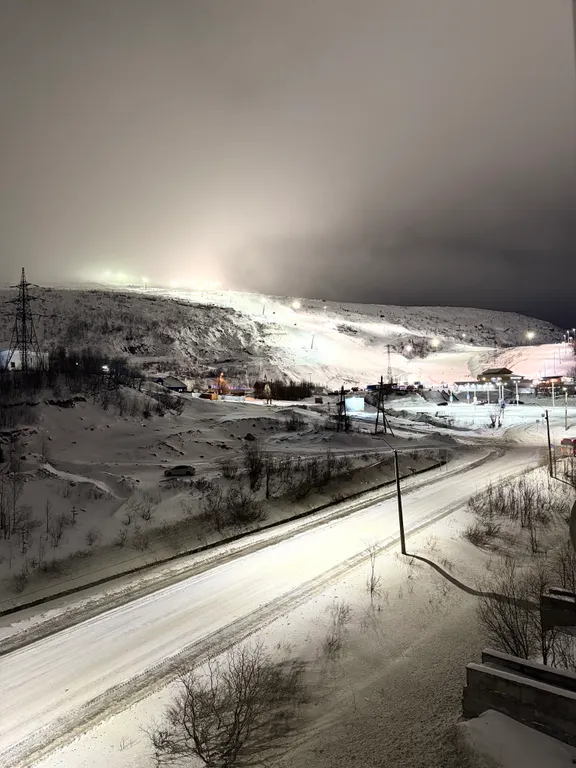 Квартира 3-комнатная Квартира — Кировск