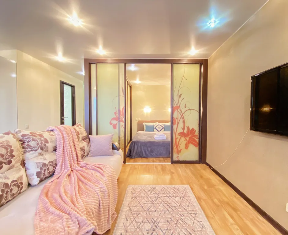 Квартира Тёплая и светлая 1-к квартира Апарт-Комфорт с гидромассажной ванной — Ярославль