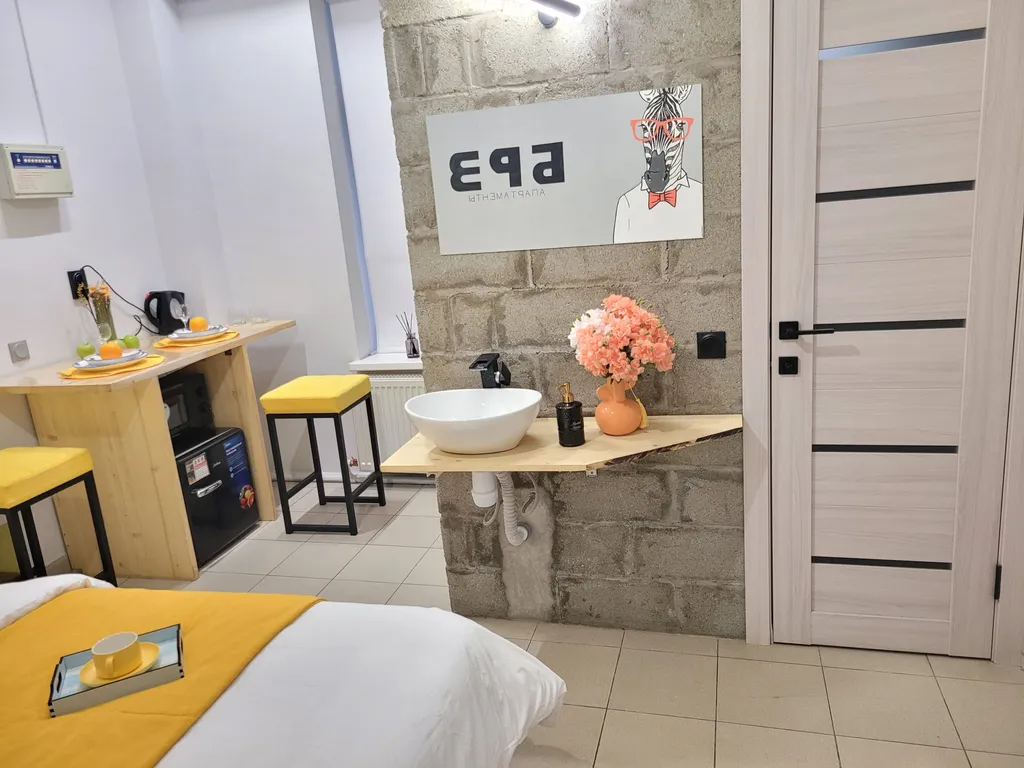 Апартамент лофт зебра