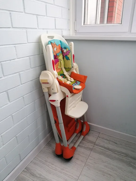 Белоснежная новая квартира с видом на Ледовую Арену