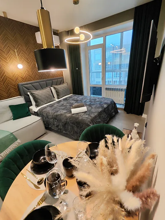 Квартира NATALI Aparts Дизайнерская студия в центре города — аренда посуточно в Абакан