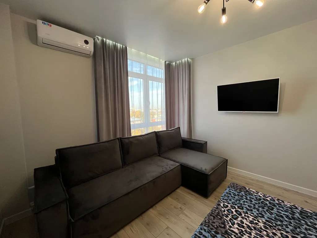 Комфотная студия в элитном доме возле Парка Ангелов