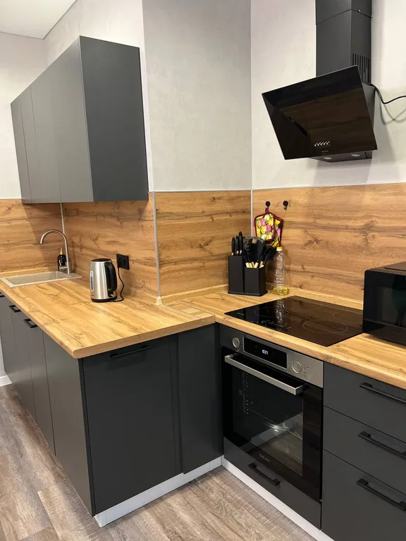 Квартира в центре с дизайнерским ремонтом и панорамным видом на город