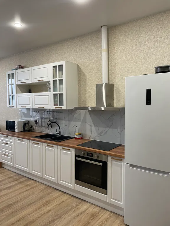 Трехкомнатная квартира у моря с террасой