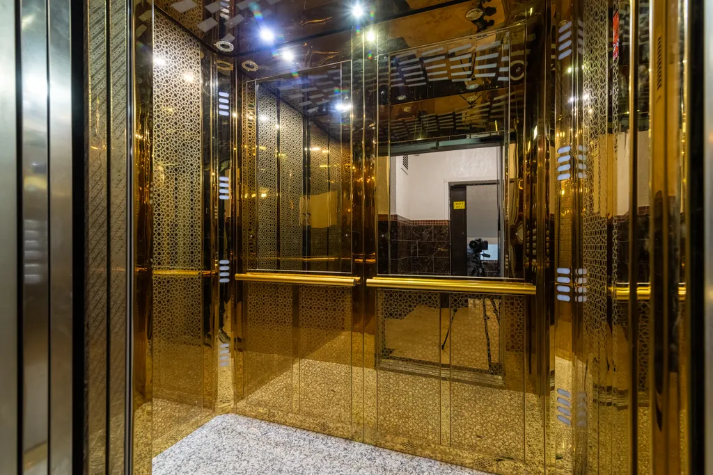 Квартира 1-комнатная квартира в центре города с панорамными окнами — Махачкала