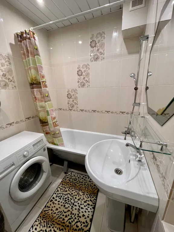 Квартира Уютная двухкомнатная квартира в самом центре — Великий Новгород