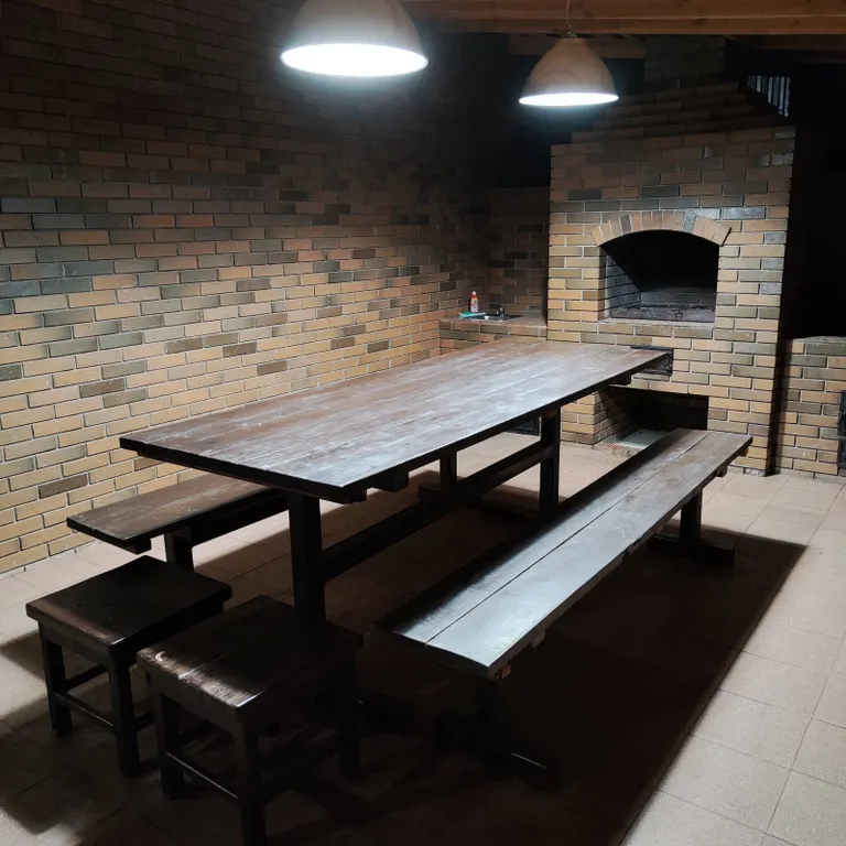 Дом на берегу реки Волги