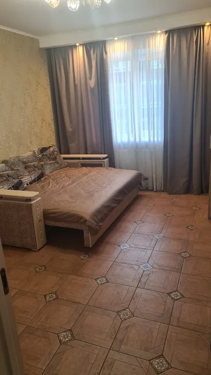 Уютная квартира в элитном районе города с развитой инфраструктурой