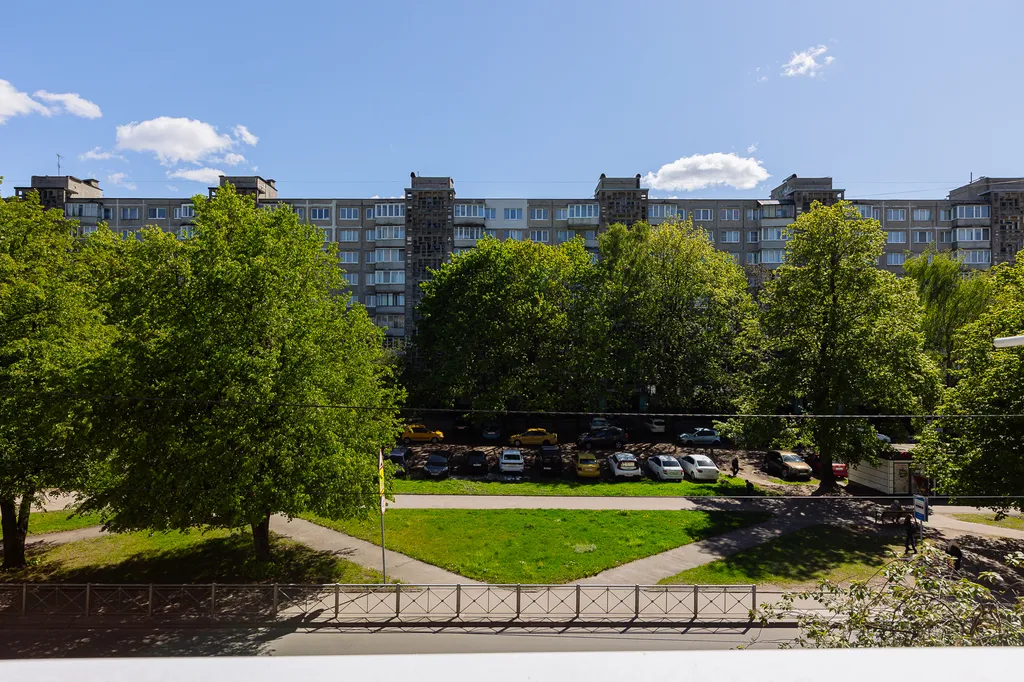 Любите пешие прогулки? Живите в зеленом районе города, до центра 15мин