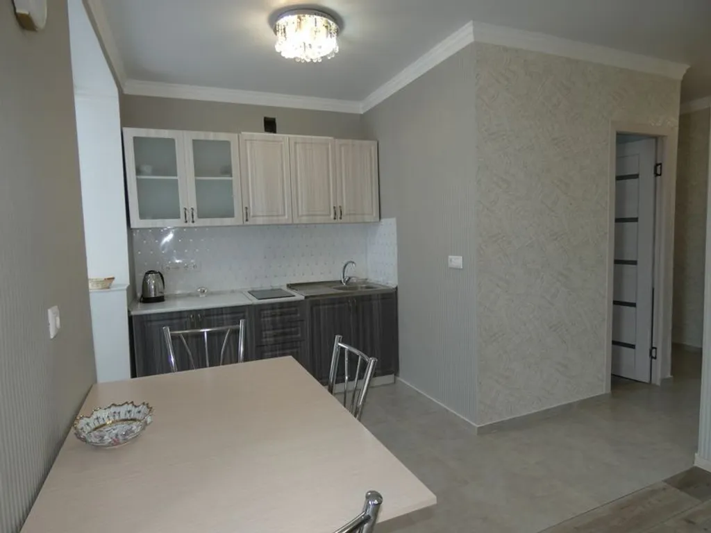 Уютная квартира в центре города — аренда посуточно в Гудаута