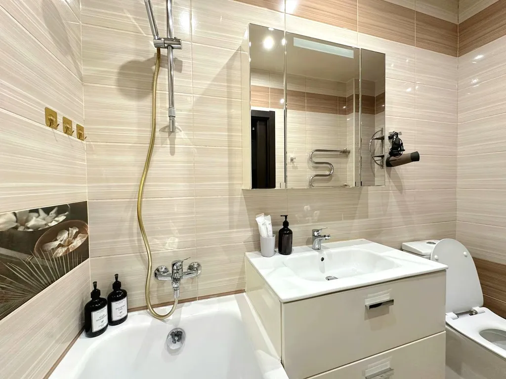 2-комнатная квартира с балконом напротив ЛДК и Кузбасс-Арена