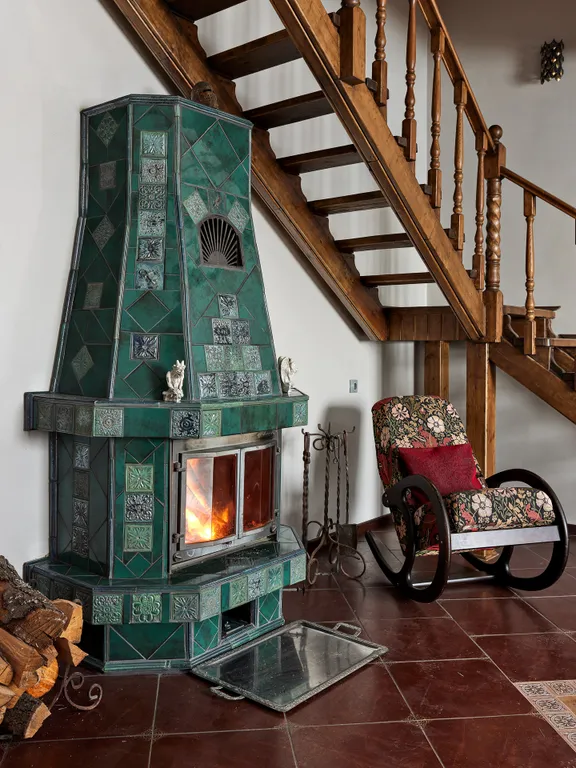 Готический замок Гранат Альдога