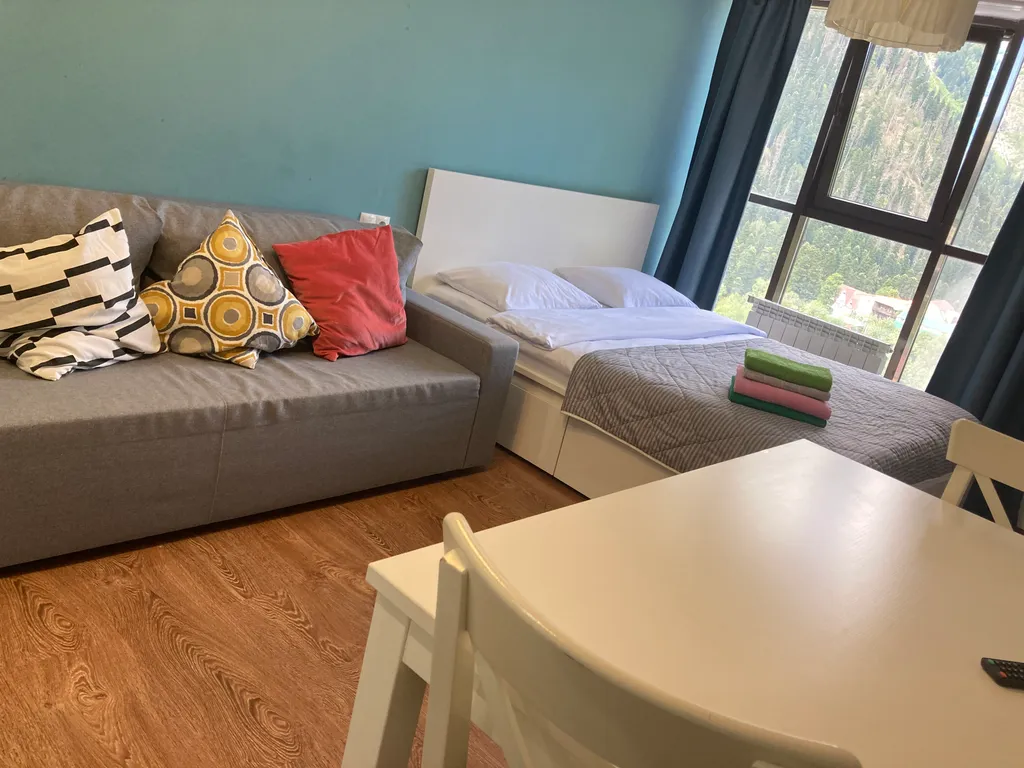 Уютная студия в центре Домбая