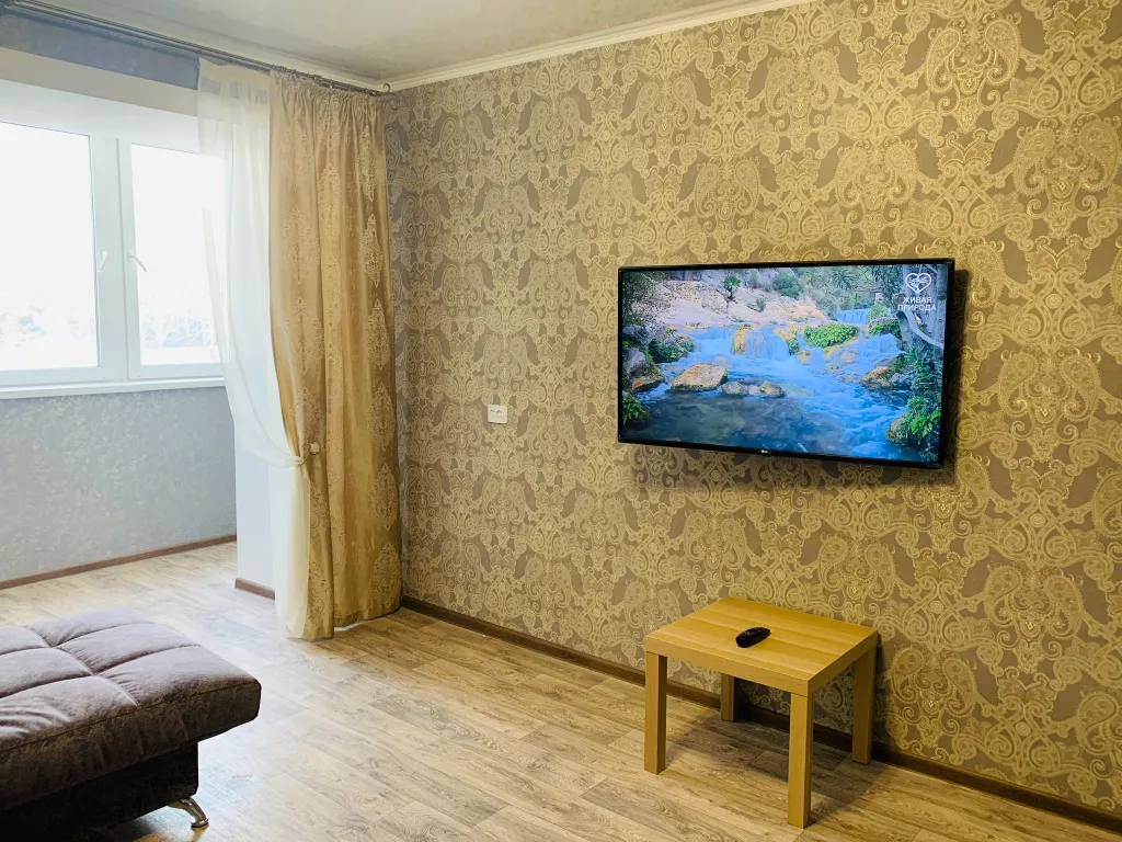 1-комнатная Квартира — аренда посуточно в Октябрьский