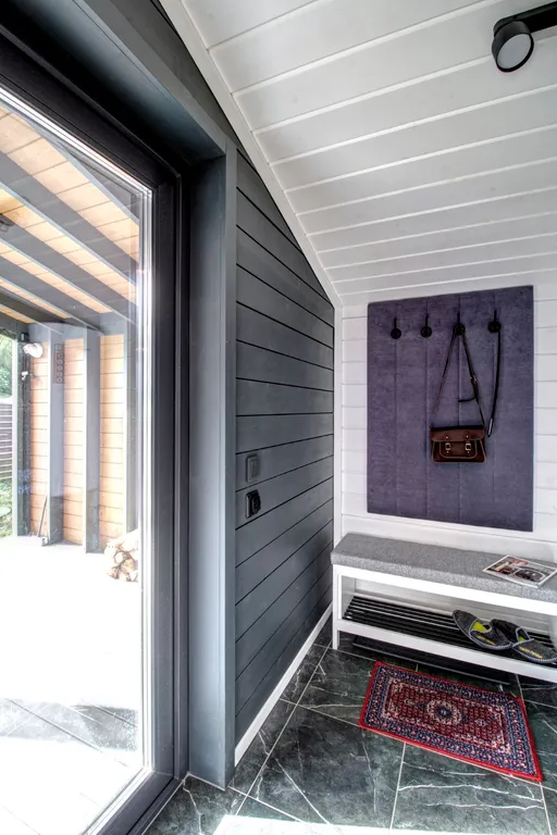 Дoм с видом на лec