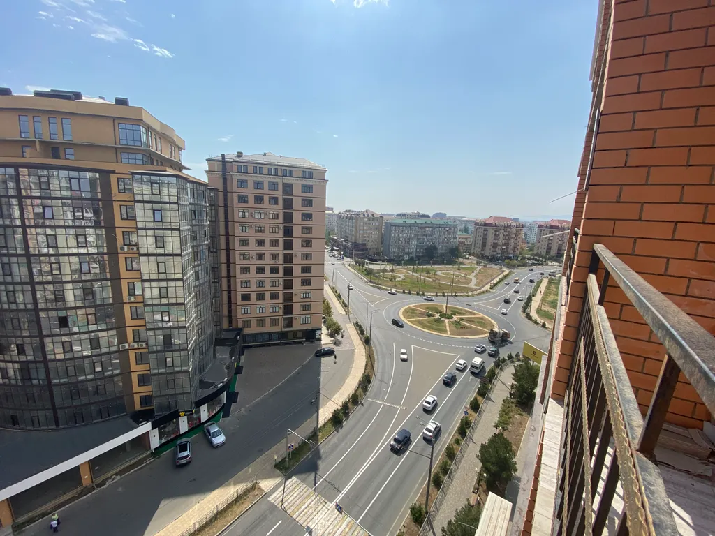 Уютная квартира в новой части города в 10 минутах от моря