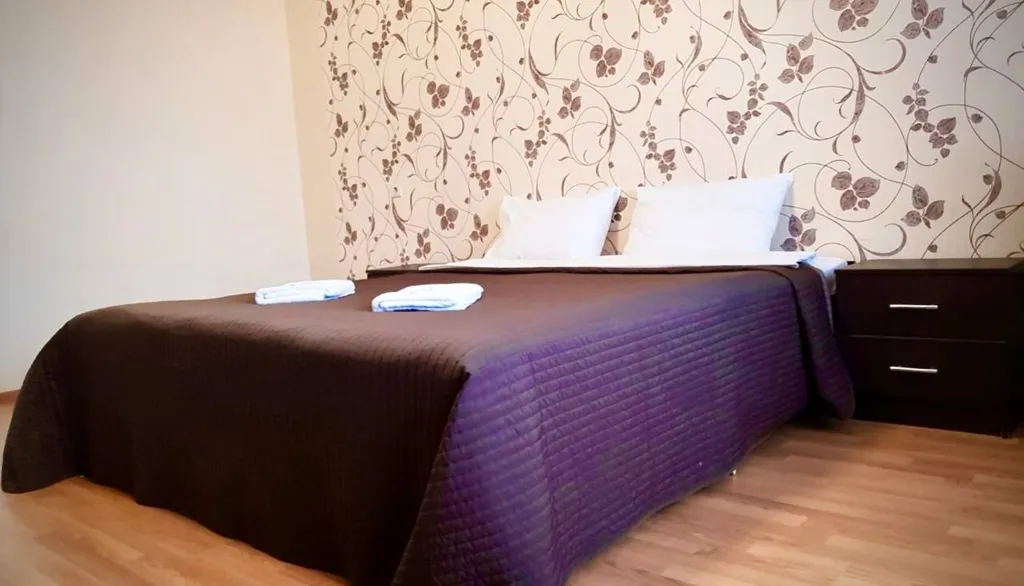 Просторная квартира в удобной локации — аренда посуточно в Чебоксары