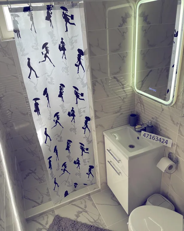 Большой дом в Евпатории со своим двором