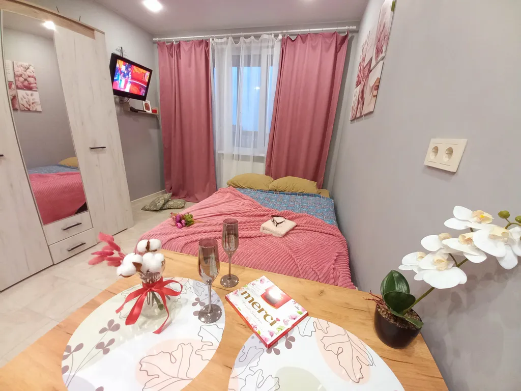 Квартира Уютная чистая студия — аренда посуточно в Обнинск