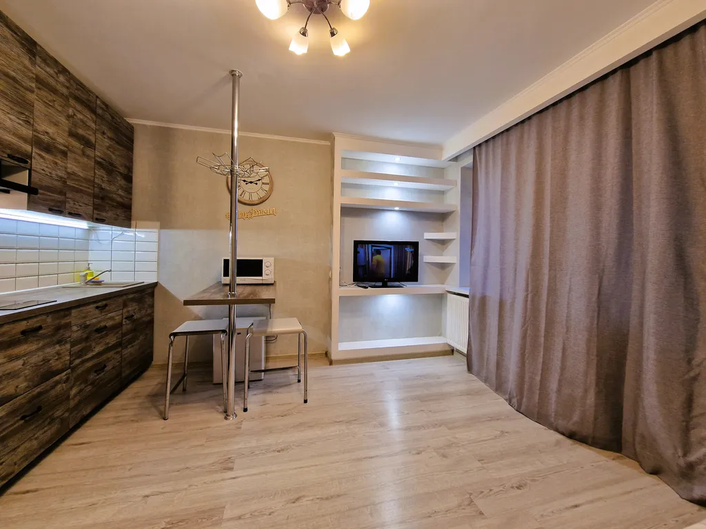 Уютная студия чугунова 1