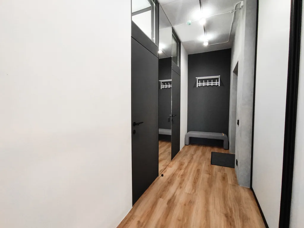 Квартира в небоскребе Тихомиров