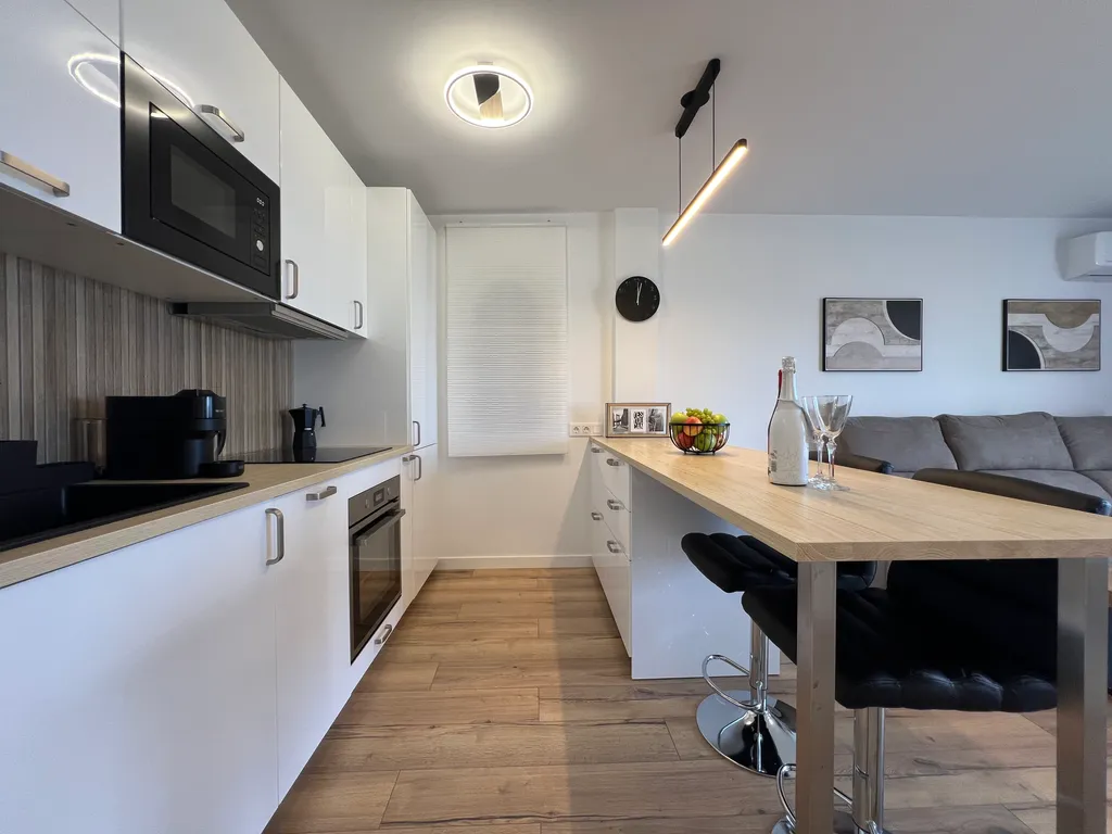 PaulMarie Apartment Lounge Cristina