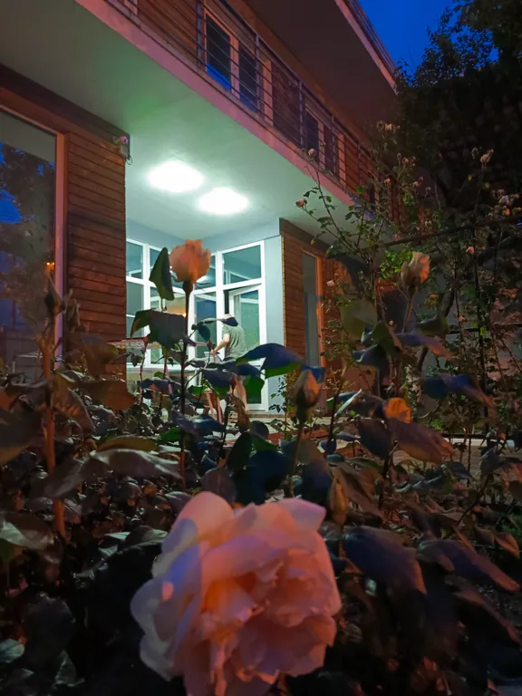 Очень уютный двухкомнатный номер студия, с кухней до 6 человек