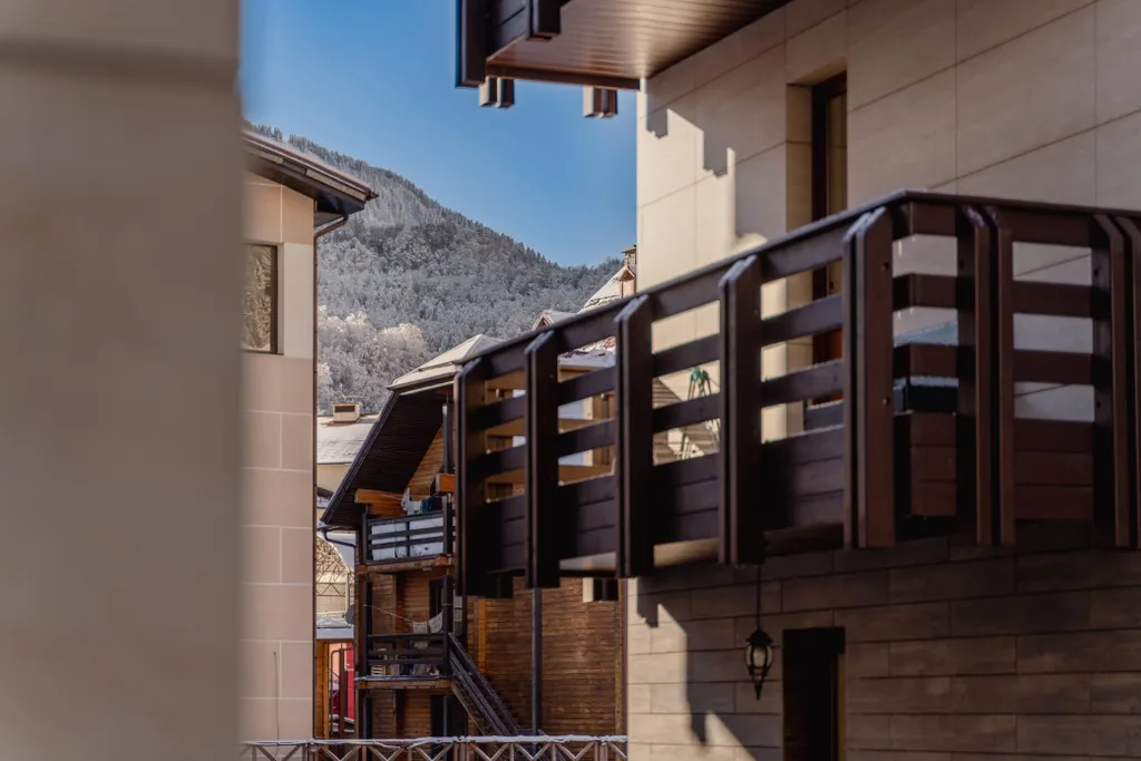 Студия с видом на горы