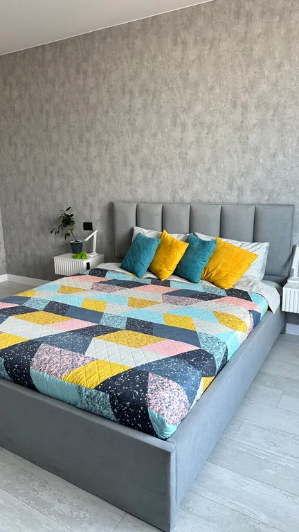 Стильная современная и просторная квартира в ЖК Русь