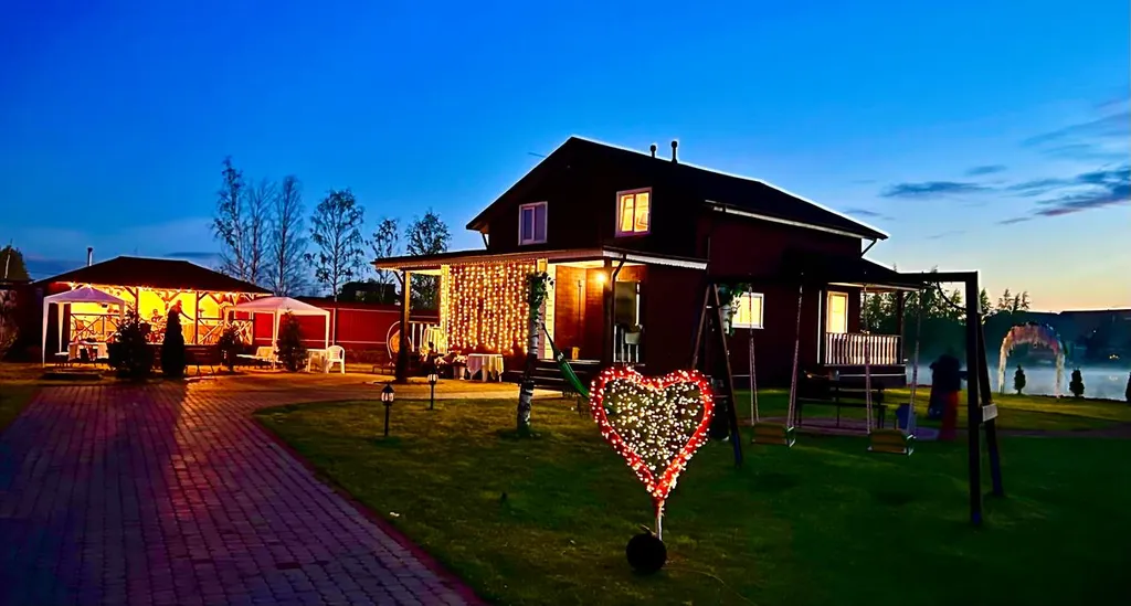 Коттедж Дом на озере с сауной — аренда посуточно в Ольгино