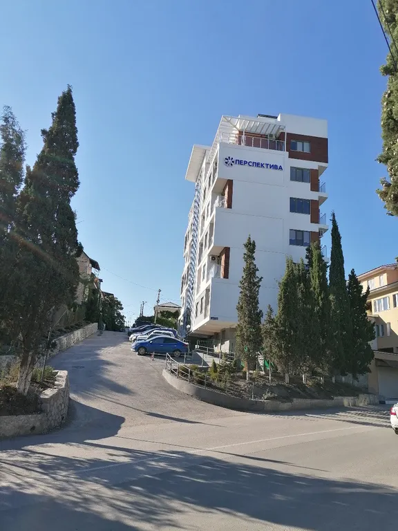 Квартира Двухкомнатная квартира рядом с кипарисовой аллеей — Судак