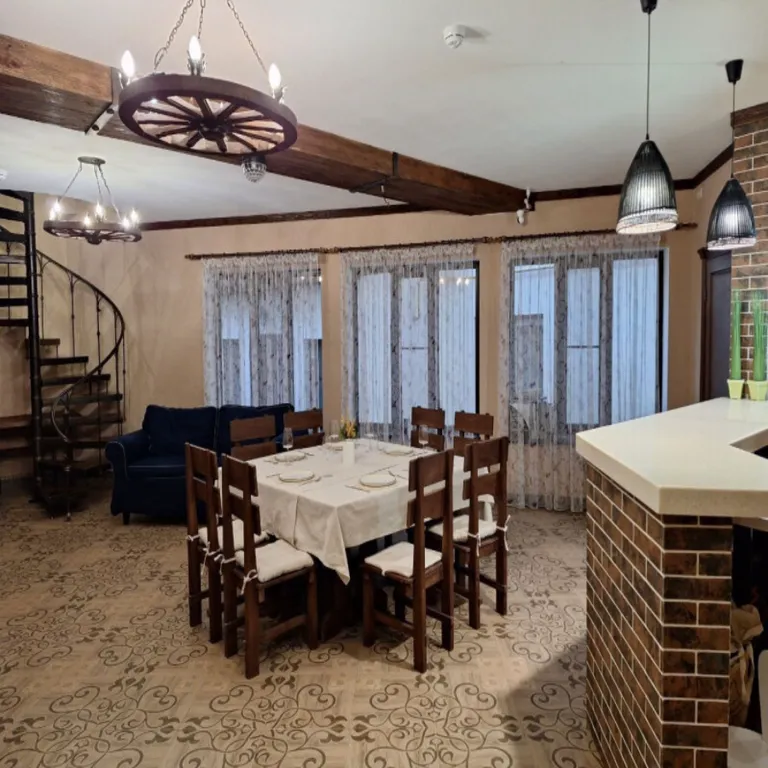 Двухэтажный коттедж 120 кв.м., до 6 гостей — аренда посуточно в Абрау-Дюрсо