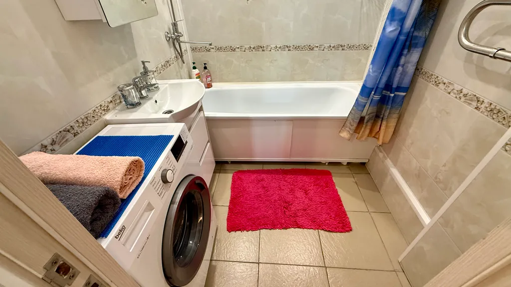 Однокомнатная Строителей 20а