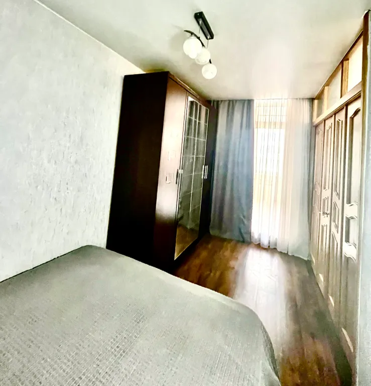 Просторная квартира в центре с закрытой территорией