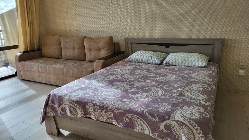 Апартамент двухкомнатный с видом на море