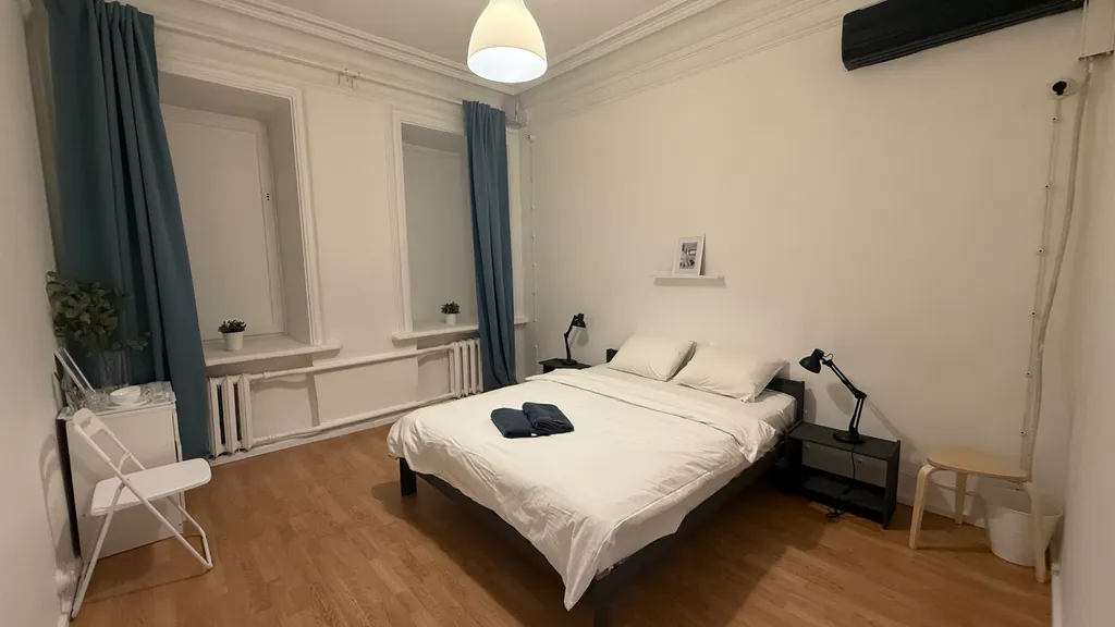 Квартира Просторная комната в скандинавском стиле у метро Парк Культуры — аренда посуточно в Москва