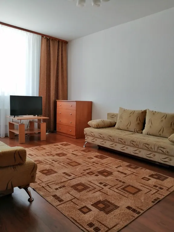 Уютная двухкомнатная квартира — аренда посуточно в Каменск-Уральский