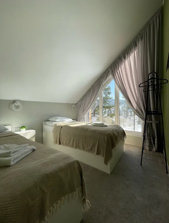 4-комнатный Дом