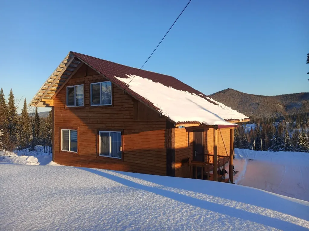 Коттедж Уютный дом — аренда посуточно в Шерегеш