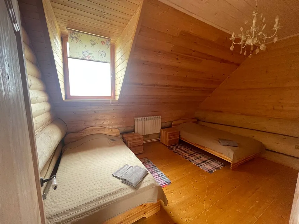 Дом из сибирского кедра с баней