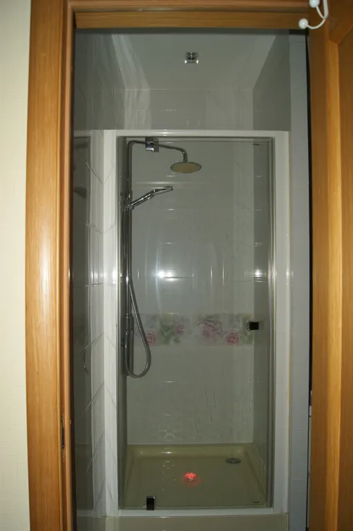 Таунхаус у озера в сосновом лесу