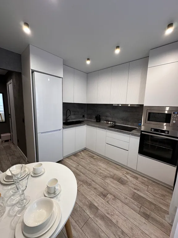 Апартаменты с видом на пруд